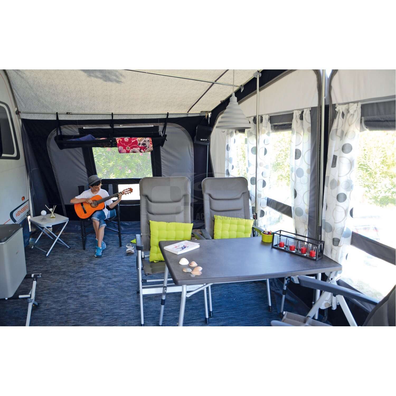 Tapis de sol 450 gr gris 2m50 x 2m50 - Camping-car Caravane Camping